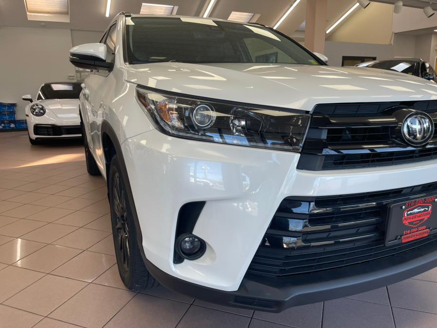2019 Toyota Highlander SE V6 AWD (Natl), available for sale in Massapequa Park, New York | Power Motors East. Massapequa Park, New York 2019 Toyota Highlander SE V6 AWD (Natl), available for sale in Massapequa Park, New York | Power Motors East. Massapequa Park, New York
