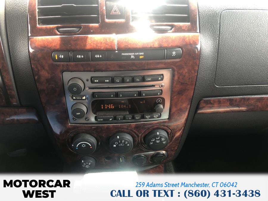 Used HUMMER H3 4dr 4WD SUV 2006 | Motorcar West. Manchester, Connecticut Used HUMMER H3 4dr 4WD SUV 2006 | Motorcar West. Manchester, Connecticut
