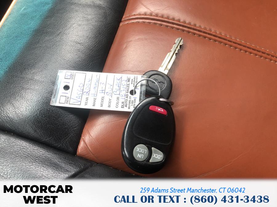 Used HUMMER H3 4dr 4WD SUV 2006 | Motorcar West. Manchester, Connecticut Used HUMMER H3 4dr 4WD SUV 2006 | Motorcar West. Manchester, Connecticut