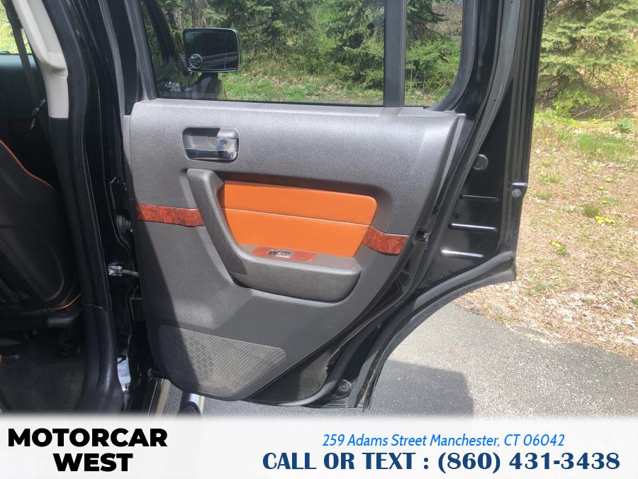 Used HUMMER H3 4dr 4WD SUV 2006 | Motorcar West. Manchester, Connecticut Used HUMMER H3 4dr 4WD SUV 2006 | Motorcar West. Manchester, Connecticut
