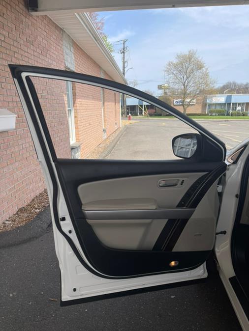 Used Mazda CX-9 AWD 4dr Grand Touring 2012 | Supreme Automotive. New Britain, Connecticut Used Mazda CX-9 AWD 4dr Grand Touring 2012 | Supreme Automotive. New Britain, Connecticut