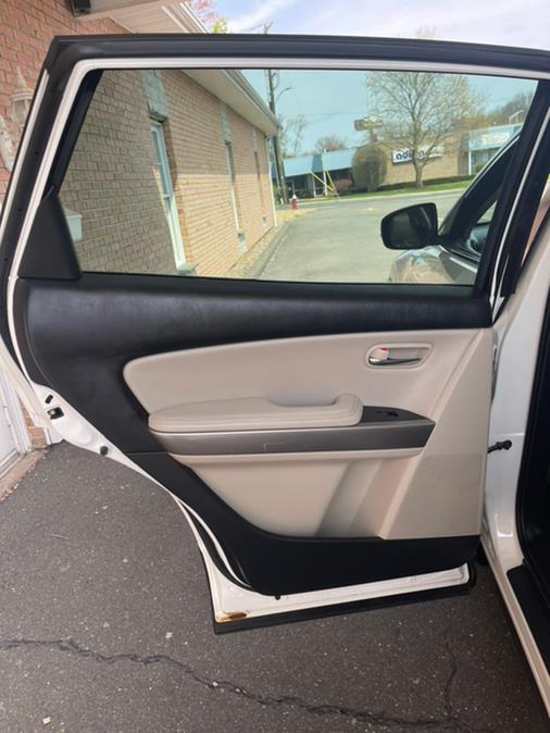 Used Mazda CX-9 AWD 4dr Grand Touring 2012 | Supreme Automotive. New Britain, Connecticut Used Mazda CX-9 AWD 4dr Grand Touring 2012 | Supreme Automotive. New Britain, Connecticut