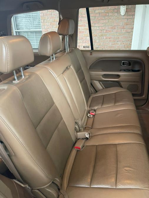 2008 Honda Pilot 4WD 4dr EX-L, available for sale in New Britain, Connecticut | Supreme Automotive. New Britain, Connecticut 2008 Honda Pilot 4WD 4dr EX-L, available for sale in New Britain, Connecticut | Supreme Automotive. New Britain, Connecticut