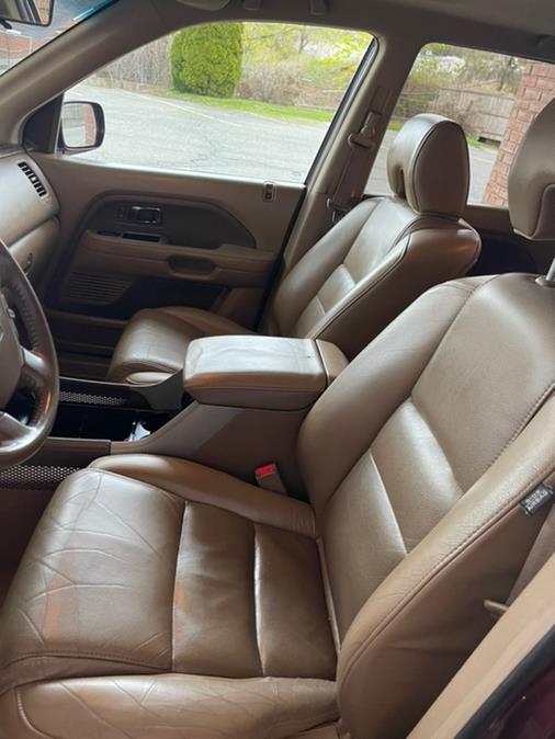 2008 Honda Pilot 4WD 4dr EX-L, available for sale in New Britain, Connecticut | Supreme Automotive. New Britain, Connecticut 2008 Honda Pilot 4WD 4dr EX-L, available for sale in New Britain, Connecticut | Supreme Automotive. New Britain, Connecticut