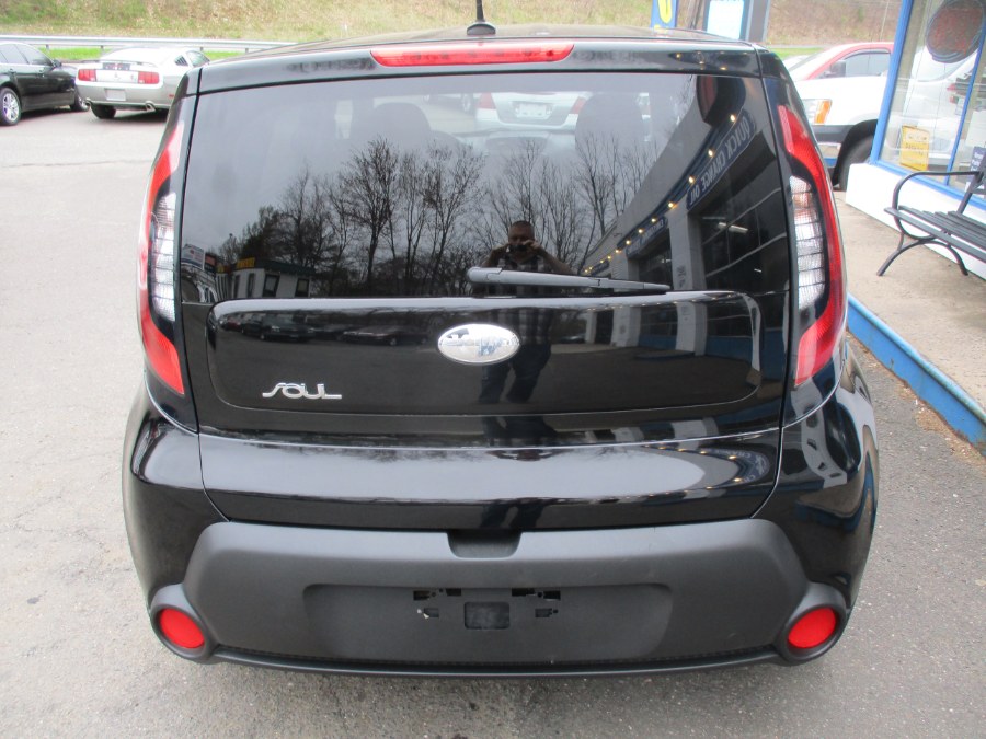 Used Kia Soul 5dr Wgn Auto Base 2014 | Cos Central Auto. Meriden, Connecticut Used Kia Soul 5dr Wgn Auto Base 2014 | Cos Central Auto. Meriden, Connecticut