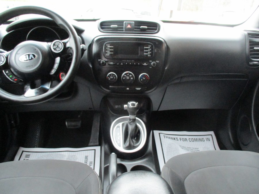 Used Kia Soul 5dr Wgn Auto Base 2014 | Cos Central Auto. Meriden, Connecticut Used Kia Soul 5dr Wgn Auto Base 2014 | Cos Central Auto. Meriden, Connecticut