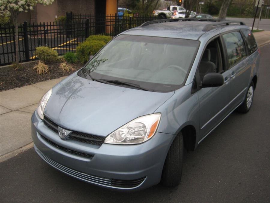 Used Toyota Sienna LE 7 Passenger 4dr Mini Van 2005 | Rite Choice Auto Inc.. Massapequa, New York Used Toyota Sienna LE 7 Passenger 4dr Mini Van 2005 | Rite Choice Auto Inc.. Massapequa, New York