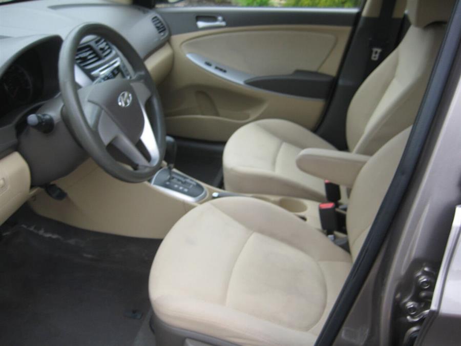 2013 Hyundai Accent GLS 4dr Sedan, available for sale in Massapequa, New York | Rite Choice Auto Inc.. Massapequa, New York 2013 Hyundai Accent GLS 4dr Sedan, available for sale in Massapequa, New York | Rite Choice Auto Inc.. Massapequa, New York