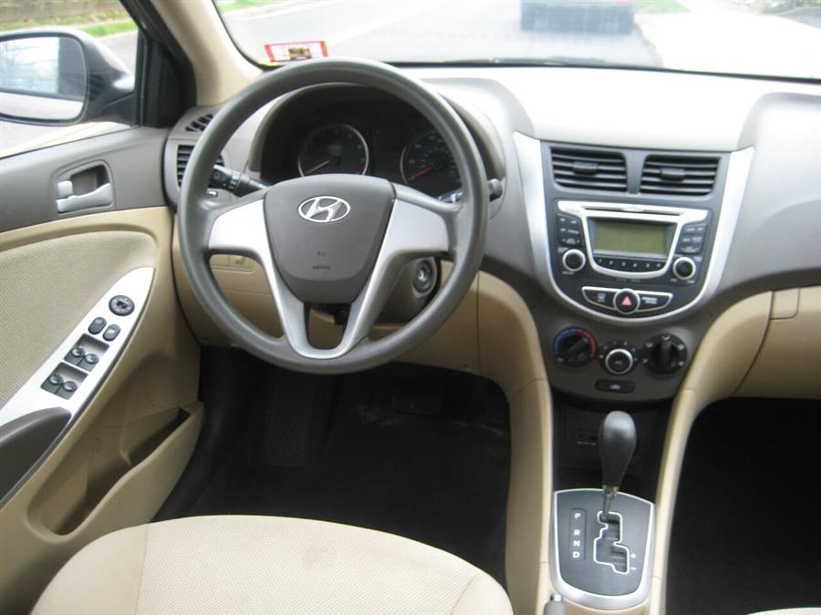 2013 Hyundai Accent GLS 4dr Sedan, available for sale in Massapequa, New York | Rite Choice Auto Inc.. Massapequa, New York 2013 Hyundai Accent GLS 4dr Sedan, available for sale in Massapequa, New York | Rite Choice Auto Inc.. Massapequa, New York