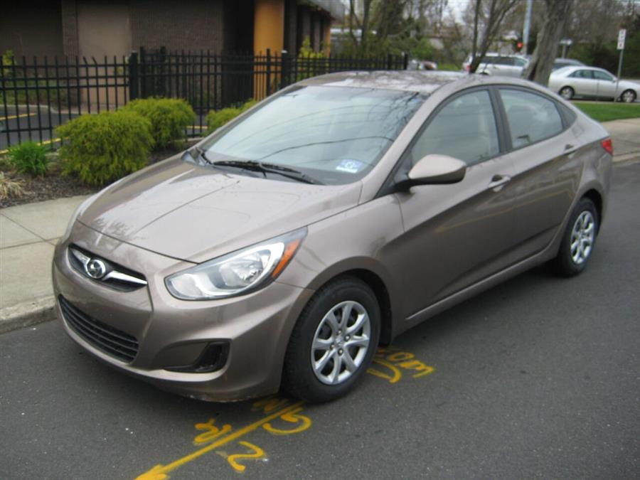 2013 Hyundai Accent GLS 4dr Sedan, available for sale in Massapequa, New York | Rite Choice Auto Inc.. Massapequa, New York 2013 Hyundai Accent GLS 4dr Sedan, available for sale in Massapequa, New York | Rite Choice Auto Inc.. Massapequa, New York