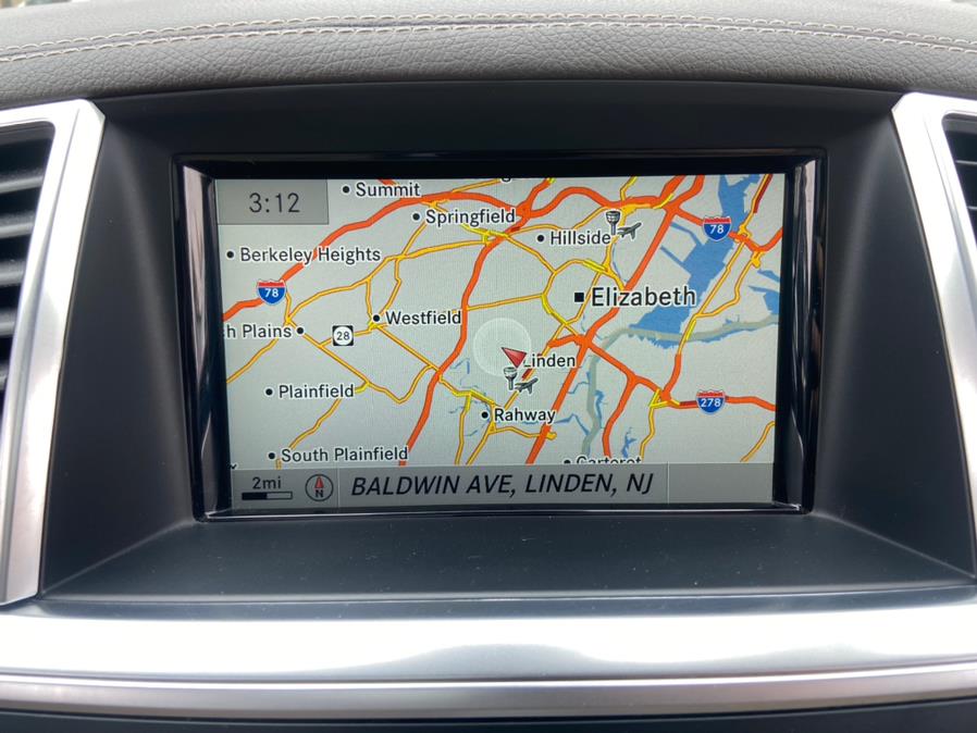 2016 Mercedes-Benz GL 4MATIC 4dr GL 450, available for sale in Linden, New Jersey | Champion Used Auto Sales. Linden, New Jersey 2016 Mercedes-Benz GL 4MATIC 4dr GL 450, available for sale in Linden, New Jersey | Champion Used Auto Sales. Linden, New Jersey