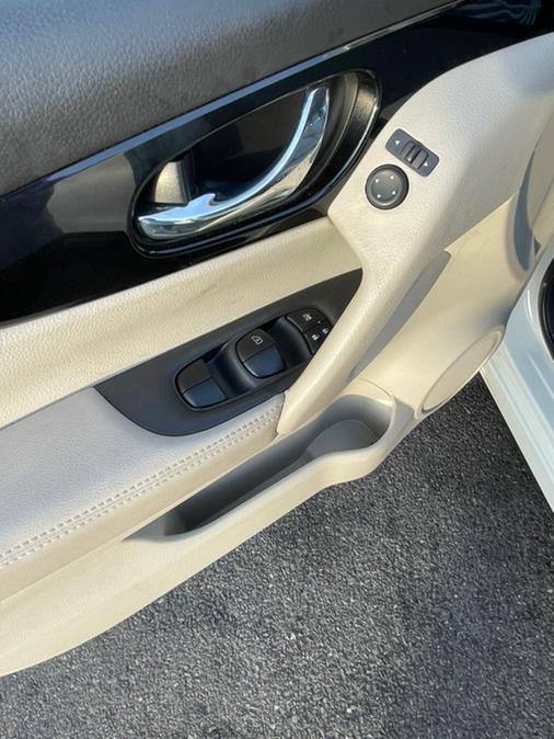 Used Nissan Rogue Sport FWD SV 2018 | NJ Used Cars Center. Irvington, New Jersey Used Nissan Rogue Sport FWD SV 2018 | NJ Used Cars Center. Irvington, New Jersey