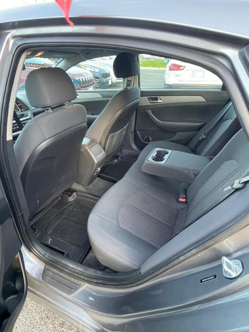 Used Hyundai Sonata SE 2.4L 2019 | NJ Used Cars Center. Irvington, New Jersey Used Hyundai Sonata SE 2.4L 2019 | NJ Used Cars Center. Irvington, New Jersey
