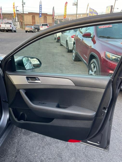 Used Hyundai Sonata SE 2.4L 2019 | NJ Used Cars Center. Irvington, New Jersey Used Hyundai Sonata SE 2.4L 2019 | NJ Used Cars Center. Irvington, New Jersey