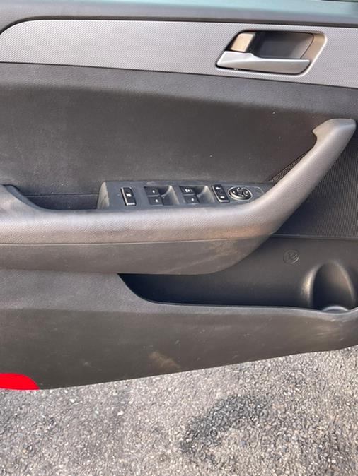 Used Hyundai Sonata SE 2.4L 2019 | NJ Used Cars Center. Irvington, New Jersey Used Hyundai Sonata SE 2.4L 2019 | NJ Used Cars Center. Irvington, New Jersey