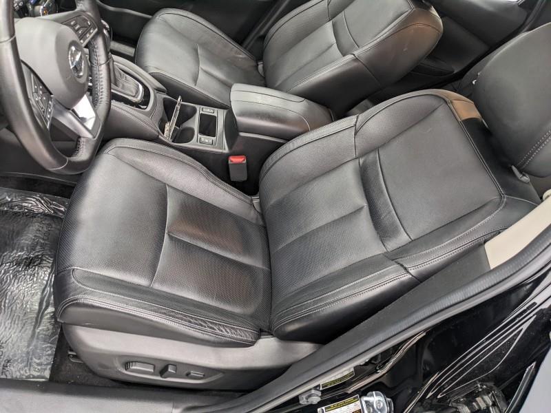 Used Nissan Rogue Sport SL w/Nav & RearCam 2017 | Car Revolution. Maple Shade, New Jersey Used Nissan Rogue Sport SL w/Nav & RearCam 2017 | Car Revolution. Maple Shade, New Jersey