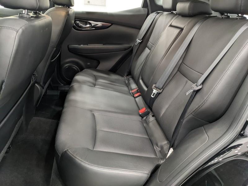 Used Nissan Rogue Sport SL w/Nav & RearCam 2017 | Car Revolution. Maple Shade, New Jersey Used Nissan Rogue Sport SL w/Nav & RearCam 2017 | Car Revolution. Maple Shade, New Jersey