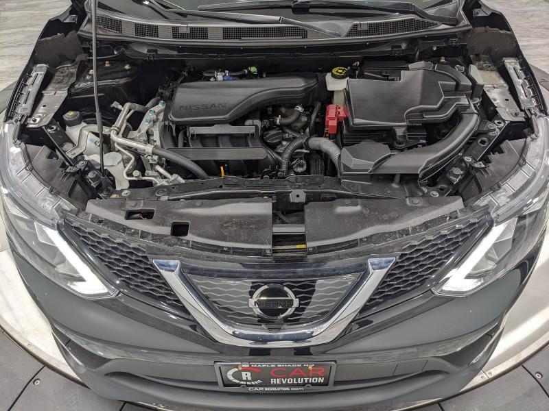 Used Nissan Rogue Sport SL w/Nav & RearCam 2017 | Car Revolution. Maple Shade, New Jersey Used Nissan Rogue Sport SL w/Nav & RearCam 2017 | Car Revolution. Maple Shade, New Jersey