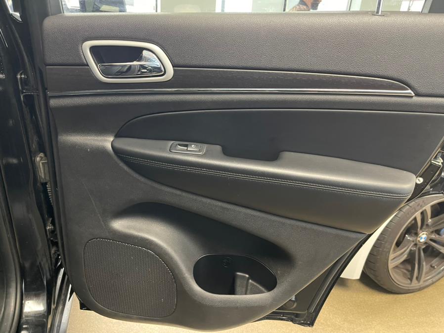 2018 Jeep Grand Cherokee STERLING EDITION Limited 4x4, available for sale in Inwood, New York | 5 Towns Drive. Inwood, New York 2018 Jeep Grand Cherokee STERLING EDITION Limited 4x4, available for sale in Inwood, New York | 5 Towns Drive. Inwood, New York