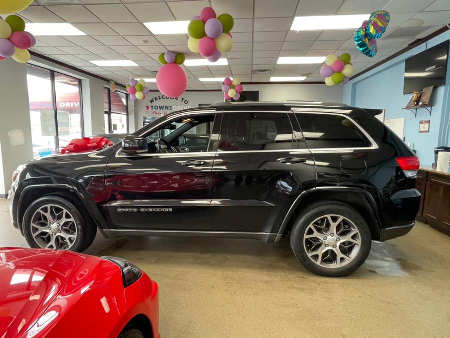 2018 Jeep Grand Cherokee STERLING EDITION Limited 4x4, available for sale in Inwood, New York | 5 Towns Drive. Inwood, New York 2018 Jeep Grand Cherokee STERLING EDITION Limited 4x4, available for sale in Inwood, New York | 5 Towns Drive. Inwood, New York
