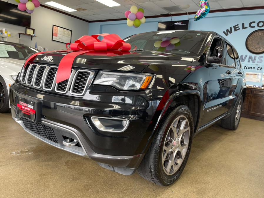 2018 Jeep Grand Cherokee STERLING EDITION Limited 4x4, available for sale in Inwood, New York | 5 Towns Drive. Inwood, New York 2018 Jeep Grand Cherokee STERLING EDITION Limited 4x4, available for sale in Inwood, New York | 5 Towns Drive. Inwood, New York