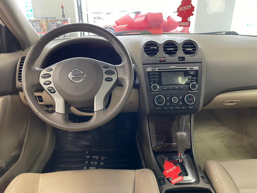 2010 Nissan Altima 4dr Sdn I4 CVT 2.5 SL, available for sale in Inwood, New York | 5 Towns Drive. Inwood, New York 2010 Nissan Altima 4dr Sdn I4 CVT 2.5 SL, available for sale in Inwood, New York | 5 Towns Drive. Inwood, New York