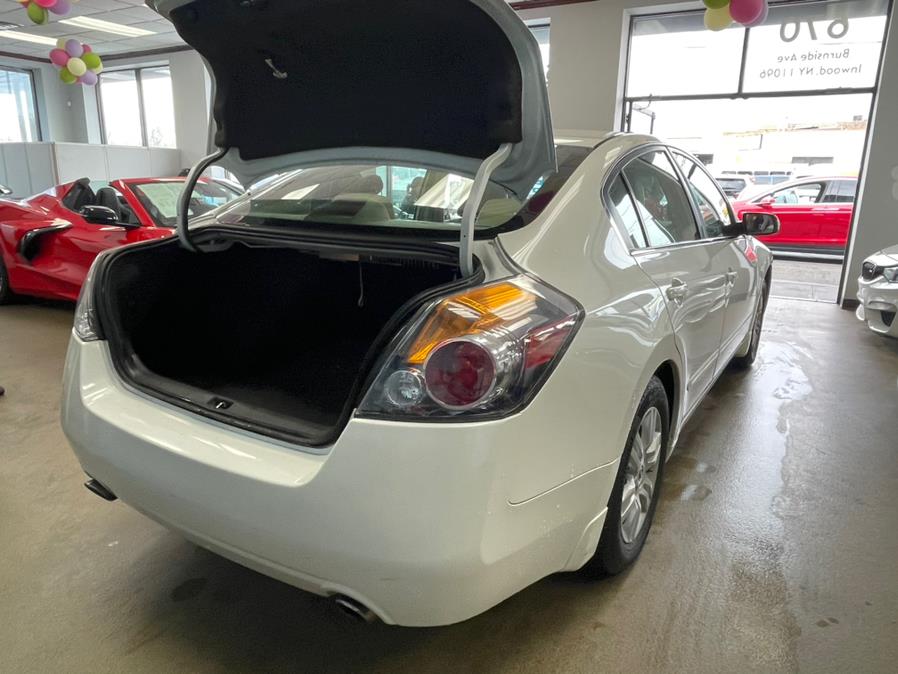 2010 Nissan Altima 4dr Sdn I4 CVT 2.5 SL, available for sale in Inwood, New York | 5 Towns Drive. Inwood, New York 2010 Nissan Altima 4dr Sdn I4 CVT 2.5 SL, available for sale in Inwood, New York | 5 Towns Drive. Inwood, New York