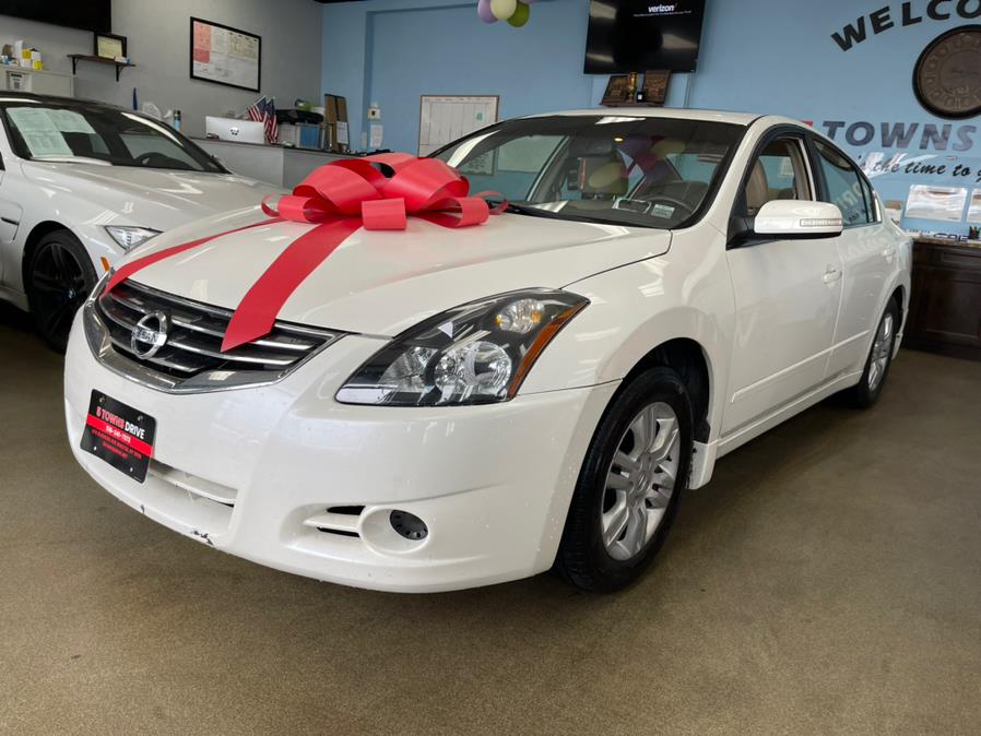 2010 Nissan Altima 4dr Sdn I4 CVT 2.5 SL, available for sale in Inwood, New York | 5 Towns Drive. Inwood, New York 2010 Nissan Altima 4dr Sdn I4 CVT 2.5 SL, available for sale in Inwood, New York | 5 Towns Drive. Inwood, New York