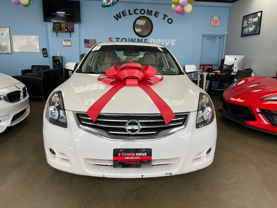 2010 Nissan Altima 4dr Sdn I4 CVT 2.5 SL, available for sale in Inwood, New York | 5 Towns Drive. Inwood, New York 2010 Nissan Altima 4dr Sdn I4 CVT 2.5 SL, available for sale in Inwood, New York | 5 Towns Drive. Inwood, New York