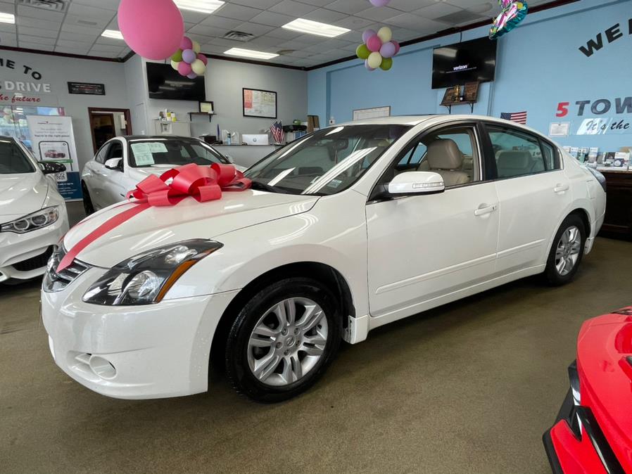 2010 Nissan Altima 4dr Sdn I4 CVT 2.5 SL, available for sale in Inwood, New York | 5 Towns Drive. Inwood, New York 2010 Nissan Altima 4dr Sdn I4 CVT 2.5 SL, available for sale in Inwood, New York | 5 Towns Drive. Inwood, New York