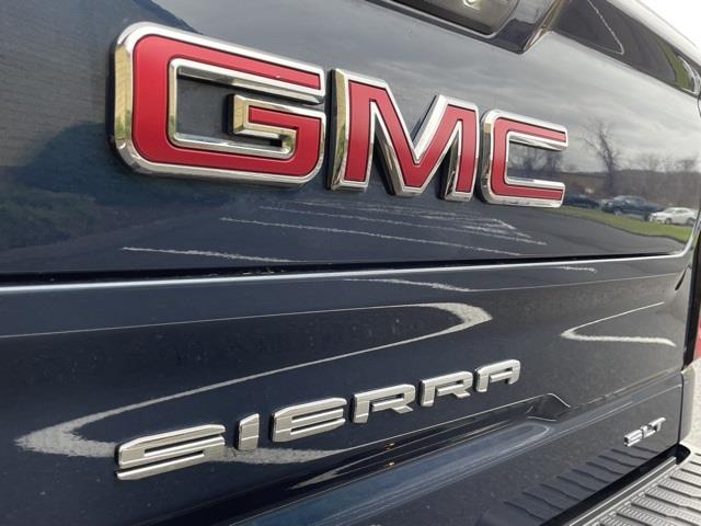 Used GMC Sierra 1500 SLT 2019 | Blasius of Danbury. Danbury, Connecticut Used GMC Sierra 1500 SLT 2019 | Blasius of Danbury. Danbury, Connecticut