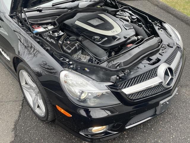 Used Mercedes-benz Sl-class SL 550 2011 | Blasius of Danbury. Danbury, Connecticut Used Mercedes-benz Sl-class SL 550 2011 | Blasius of Danbury. Danbury, Connecticut