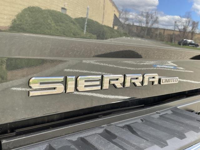Used GMC Sierra 1500 Limited SLE 2019 | Blasius of Danbury. Danbury, Connecticut Used GMC Sierra 1500 Limited SLE 2019 | Blasius of Danbury. Danbury, Connecticut