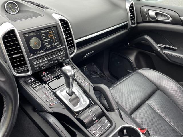Used Porsche Cayenne E-hybrid S 2016 | Blasius Federal Road. Brookfield, Connecticut Used Porsche Cayenne E-hybrid S 2016 | Blasius Federal Road. Brookfield, Connecticut
