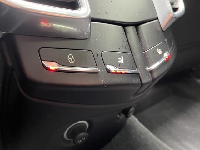 Used Porsche Cayenne E-hybrid S 2016 | Blasius Federal Road. Brookfield, Connecticut Used Porsche Cayenne E-hybrid S 2016 | Blasius Federal Road. Brookfield, Connecticut