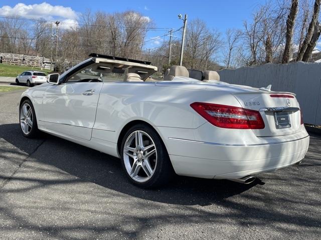 Used Mercedes-benz E-class E 350 2011 | Blasius of Danbury. Danbury, Connecticut Used Mercedes-benz E-class E 350 2011 | Blasius of Danbury. Danbury, Connecticut