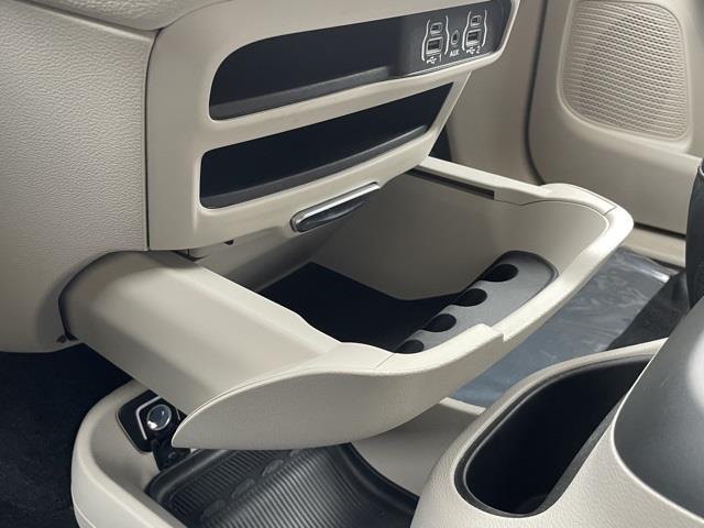 Used Chrysler Pacifica Touring L 2021 | Blasius of Danbury. Danbury, Connecticut Used Chrysler Pacifica Touring L 2021 | Blasius of Danbury. Danbury, Connecticut
