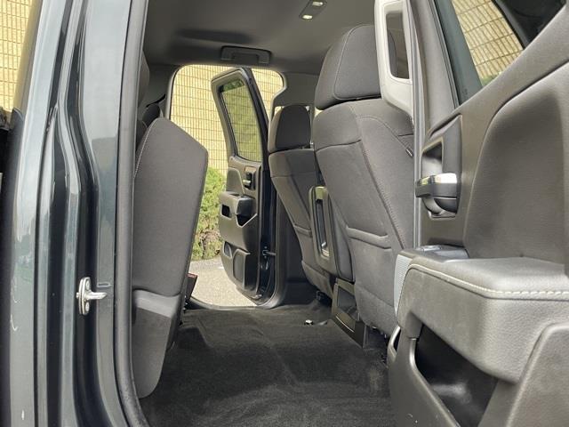 Used Chevrolet Silverado 1500 LT 2018 | Blasius Federal Road. Brookfield, Connecticut Used Chevrolet Silverado 1500 LT 2018 | Blasius Federal Road. Brookfield, Connecticut