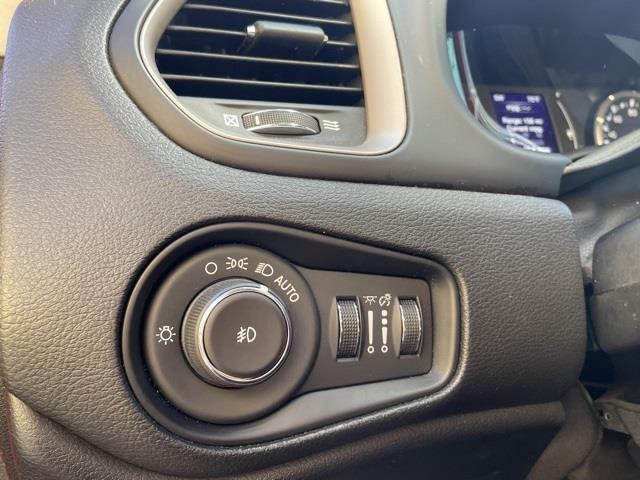 Used Jeep Renegade Latitude 2016 | Blasius of Danbury. Danbury, Connecticut Used Jeep Renegade Latitude 2016 | Blasius of Danbury. Danbury, Connecticut