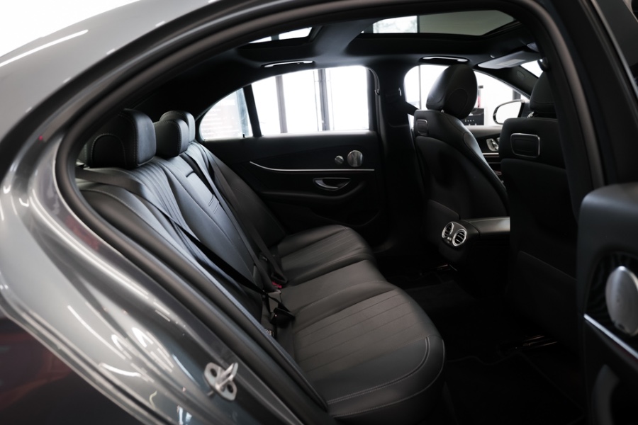 Used Mercedes-Benz E-Class E 300 4MATIC Sedan 2019 | 26 Motors Long Island. ELMONT, New York Used Mercedes-Benz E-Class E 300 4MATIC Sedan 2019 | 26 Motors Long Island. ELMONT, New York