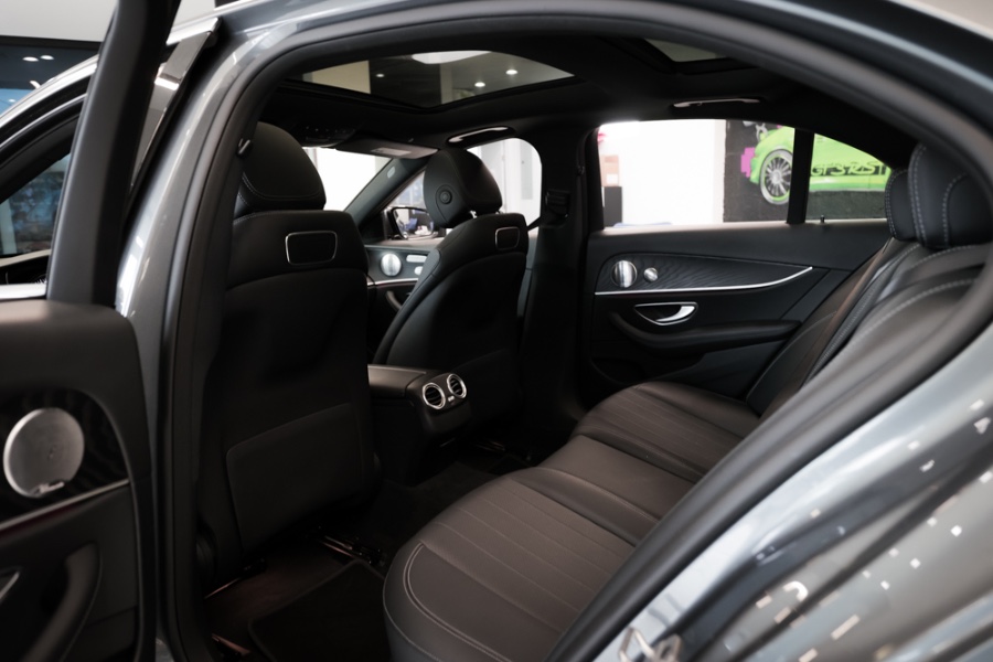 Used Mercedes-Benz E-Class E 300 4MATIC Sedan 2019 | 26 Motors Long Island. ELMONT, New York Used Mercedes-Benz E-Class E 300 4MATIC Sedan 2019 | 26 Motors Long Island. ELMONT, New York