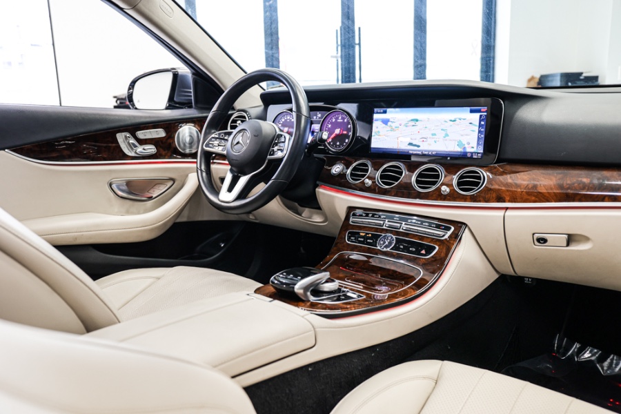 Used Mercedes-Benz E-Class E 300 4MATIC Sedan 2019 | 26 Motors Long Island. ELMONT, New York Used Mercedes-Benz E-Class E 300 4MATIC Sedan 2019 | 26 Motors Long Island. ELMONT, New York