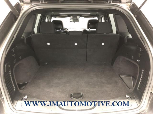 Used Jeep Grand Cherokee 4WD 4dr Laredo 2016 | J&M Automotive Sls&Svc LLC. Naugatuck, Connecticut Used Jeep Grand Cherokee 4WD 4dr Laredo 2016 | J&M Automotive Sls&Svc LLC. Naugatuck, Connecticut