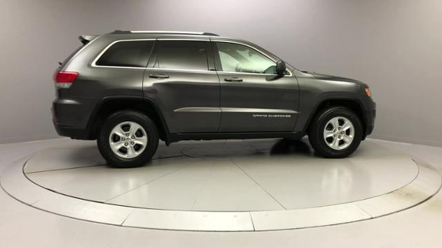 Used Jeep Grand Cherokee 4WD 4dr Laredo 2016 | J&M Automotive Sls&Svc LLC. Naugatuck, Connecticut Used Jeep Grand Cherokee 4WD 4dr Laredo 2016 | J&M Automotive Sls&Svc LLC. Naugatuck, Connecticut