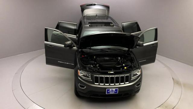 Used Jeep Grand Cherokee 4WD 4dr Laredo 2016 | J&M Automotive Sls&Svc LLC. Naugatuck, Connecticut Used Jeep Grand Cherokee 4WD 4dr Laredo 2016 | J&M Automotive Sls&Svc LLC. Naugatuck, Connecticut