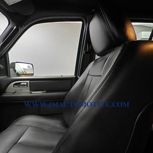 2016 Ford Expedition 4WD 4dr XLT, available for sale in Naugatuck, Connecticut | J&M Automotive Sls&Svc LLC. Naugatuck, Connecticut 2016 Ford Expedition 4WD 4dr XLT, available for sale in Naugatuck, Connecticut | J&M Automotive Sls&Svc LLC. Naugatuck, Connecticut
