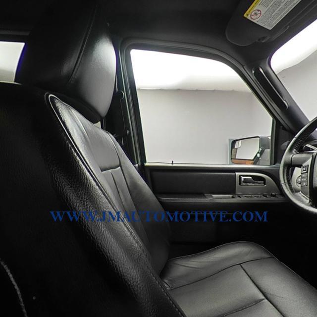 2016 Ford Expedition 4WD 4dr XLT, available for sale in Naugatuck, Connecticut | J&M Automotive Sls&Svc LLC. Naugatuck, Connecticut 2016 Ford Expedition 4WD 4dr XLT, available for sale in Naugatuck, Connecticut | J&M Automotive Sls&Svc LLC. Naugatuck, Connecticut