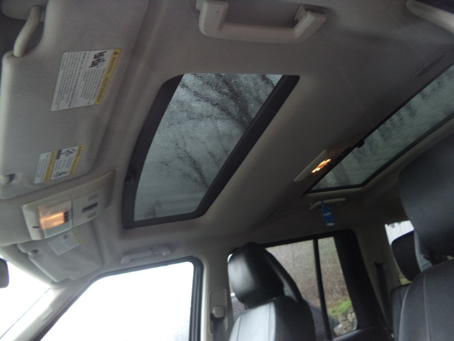 2008 Land Rover LR3 4WD 4dr SE, available for sale in Naugatuck, Connecticut | Riverside Motorcars, LLC. Naugatuck, Connecticut 2008 Land Rover LR3 4WD 4dr SE, available for sale in Naugatuck, Connecticut | Riverside Motorcars, LLC. Naugatuck, Connecticut