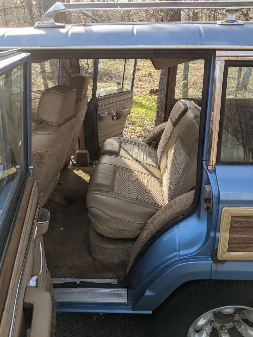 Used Jeep Grand Wagoneer Final Edition 1991 | Riverside Motorcars, LLC. Naugatuck, Connecticut Used Jeep Grand Wagoneer Final Edition 1991 | Riverside Motorcars, LLC. Naugatuck, Connecticut