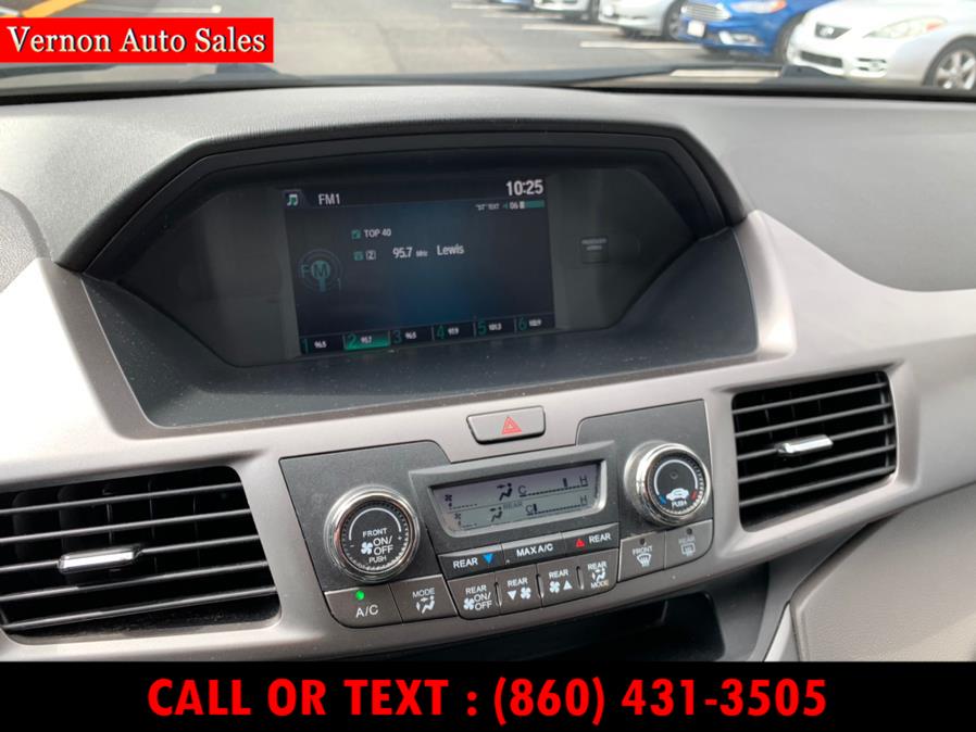 2015 Honda Odyssey 5dr LX, available for sale in Manchester, Connecticut | Vernon Auto Sale & Service. Manchester, Connecticut 2015 Honda Odyssey 5dr LX, available for sale in Manchester, Connecticut | Vernon Auto Sale & Service. Manchester, Connecticut